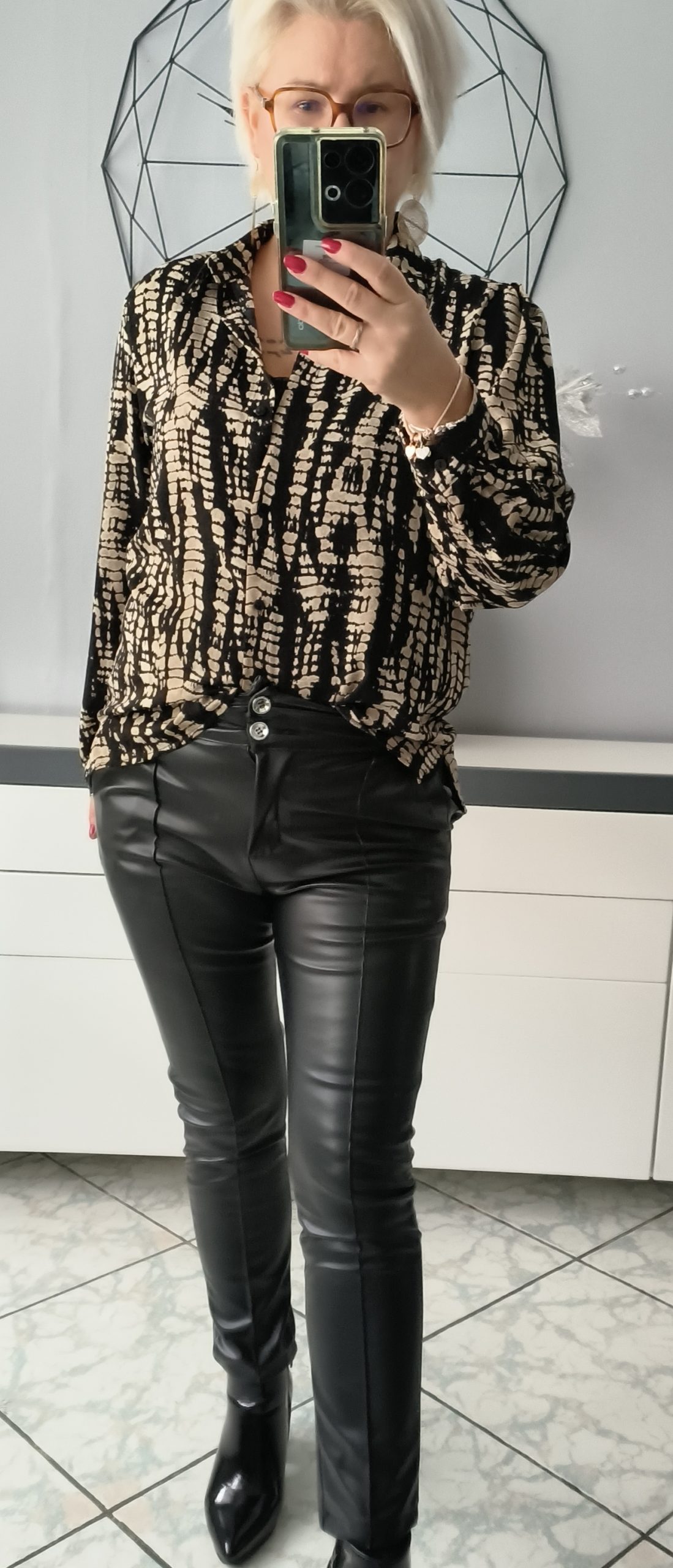 Pantalon simili cuir – Image 2