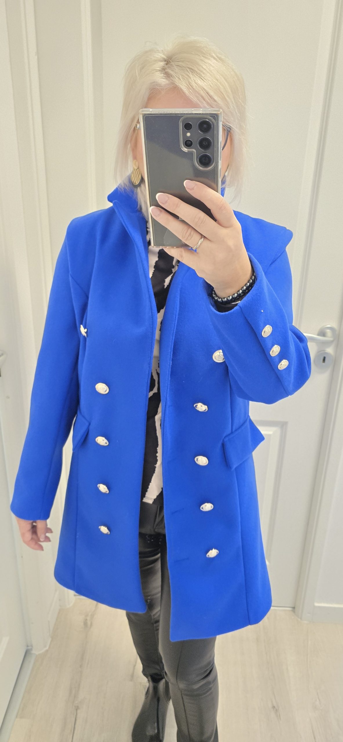 Manteau long bleu – Image 5