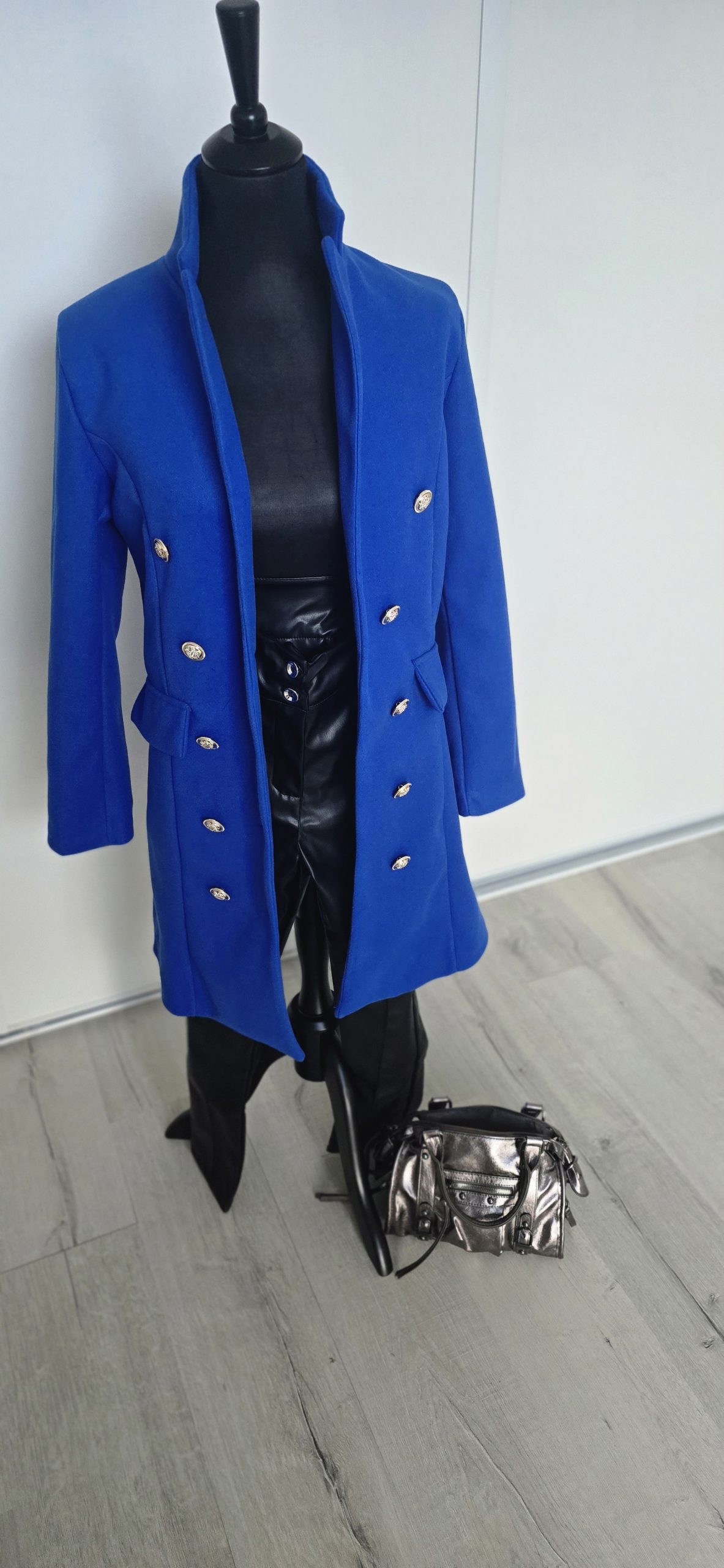 Manteau long bleu – Image 6