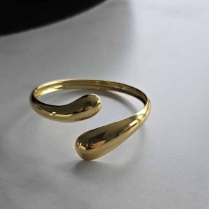 Bracelet manchette doré