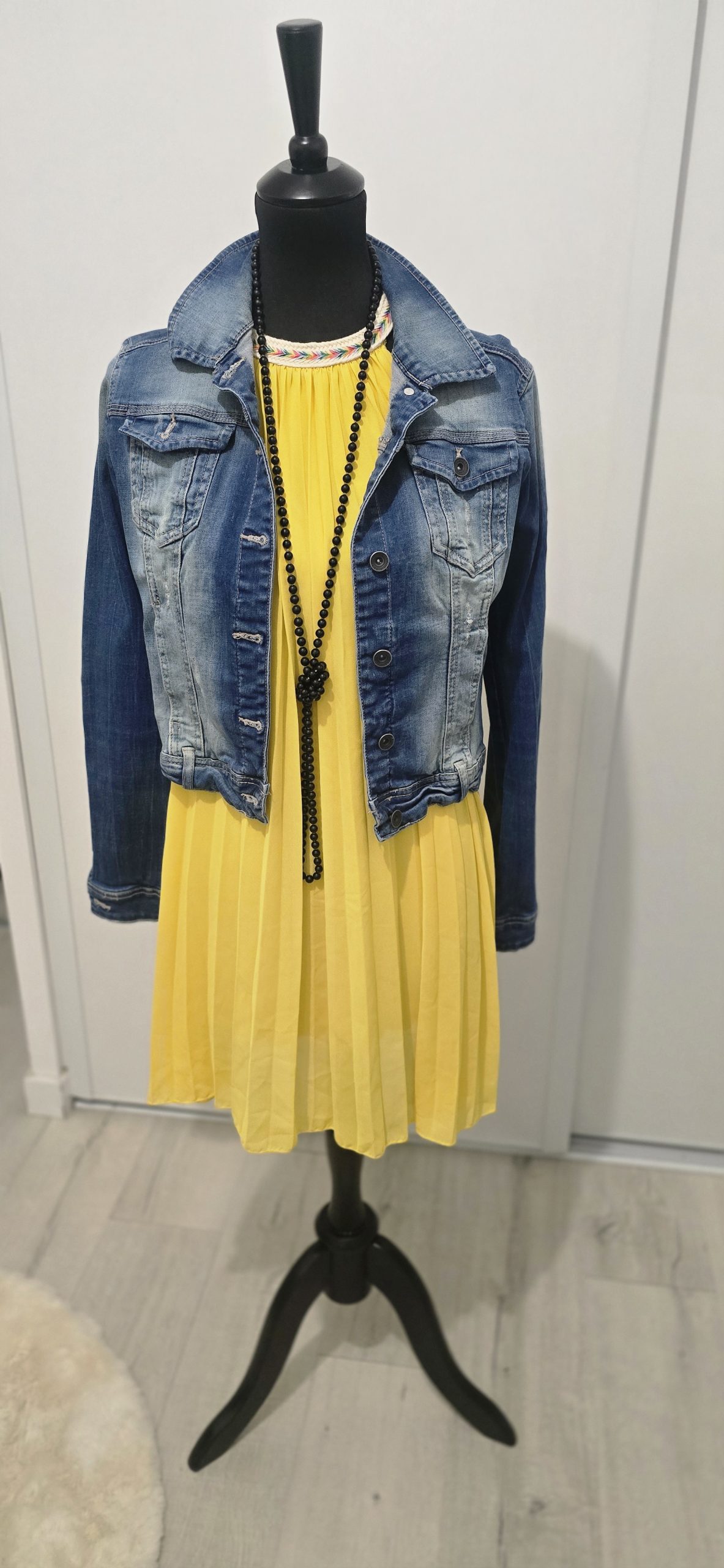 Robe jaune – Image 5